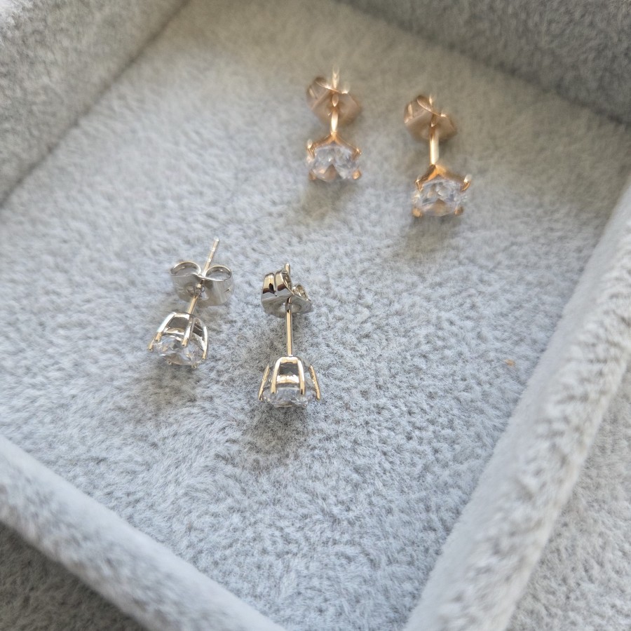 Auskarai Akutės (TMAUS34) sidabro spalva