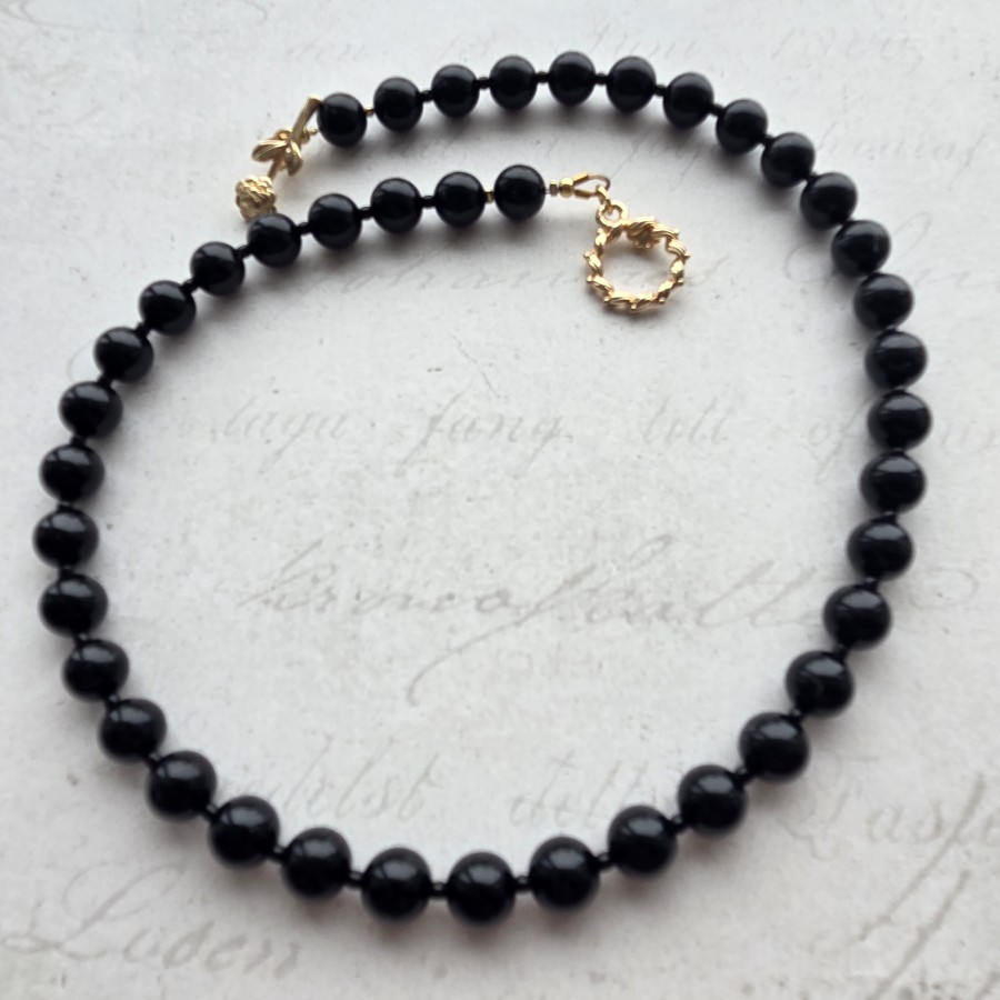 Onikso vėrinys su akcentiniu užsegimu (TMVER51)